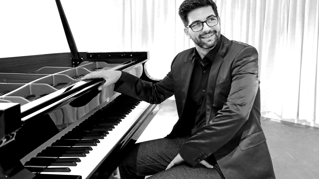 Multitasking-Solo-Show: Andreas Gundlach – EINE LIEBE, DIE BLEIBT